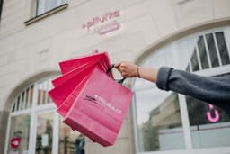 Torby reklamowe z nadrukiem: Postawcie na sprawdzony sposób promocji
